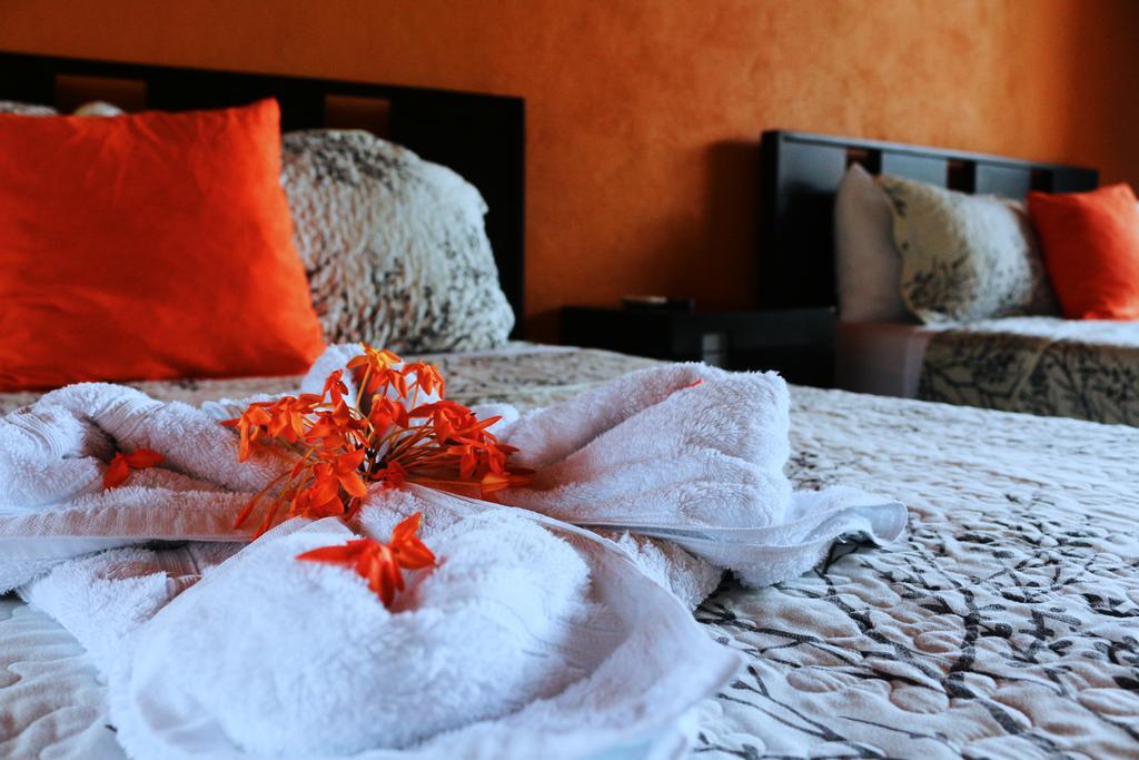 Hotel Las Flores Fortuna La Fortuna Esterno foto