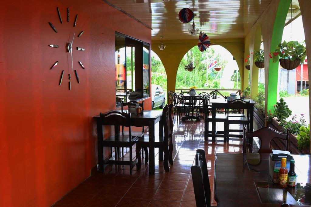 Hotel Las Flores Fortuna La Fortuna Esterno foto