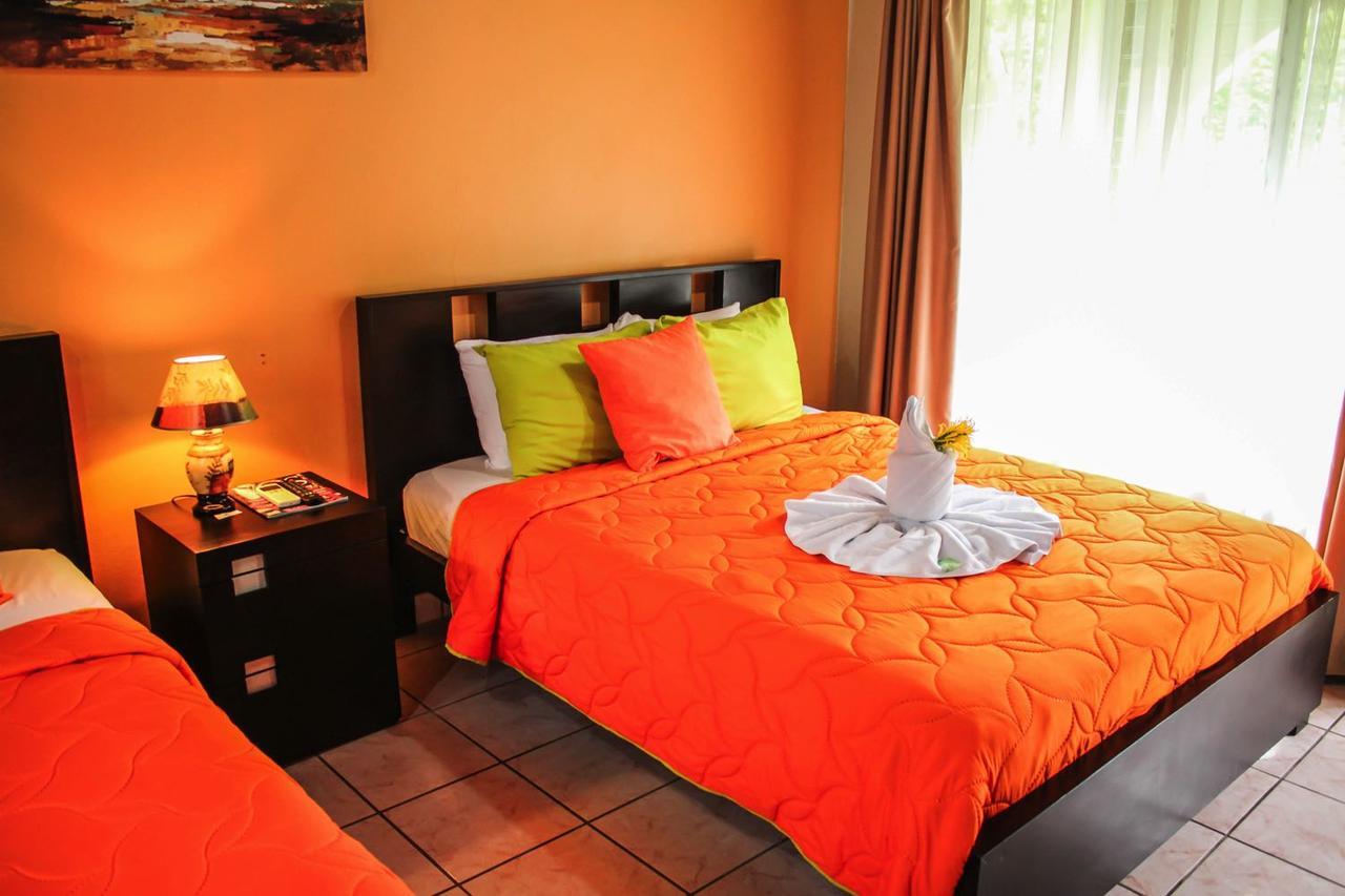 Hotel Las Flores Fortuna La Fortuna Esterno foto