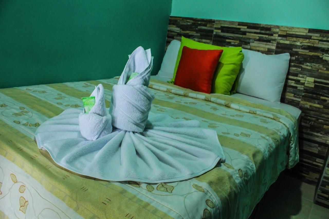Hotel Las Flores Fortuna La Fortuna Esterno foto