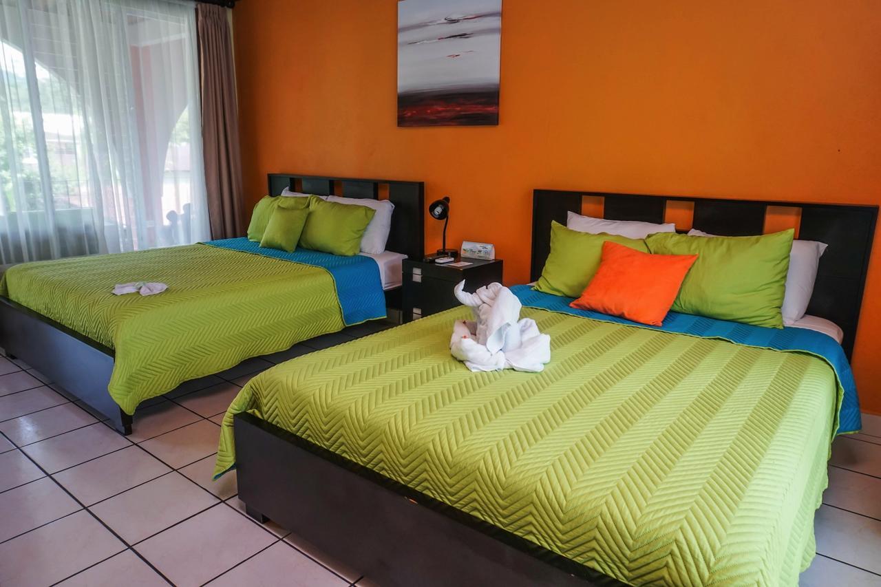 Hotel Las Flores Fortuna La Fortuna Esterno foto