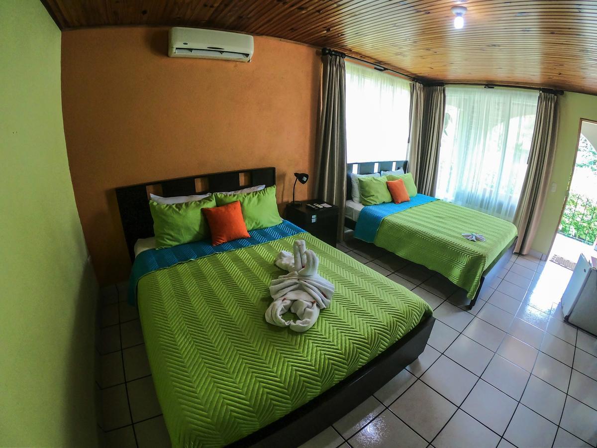 Hotel Las Flores Fortuna La Fortuna Esterno foto