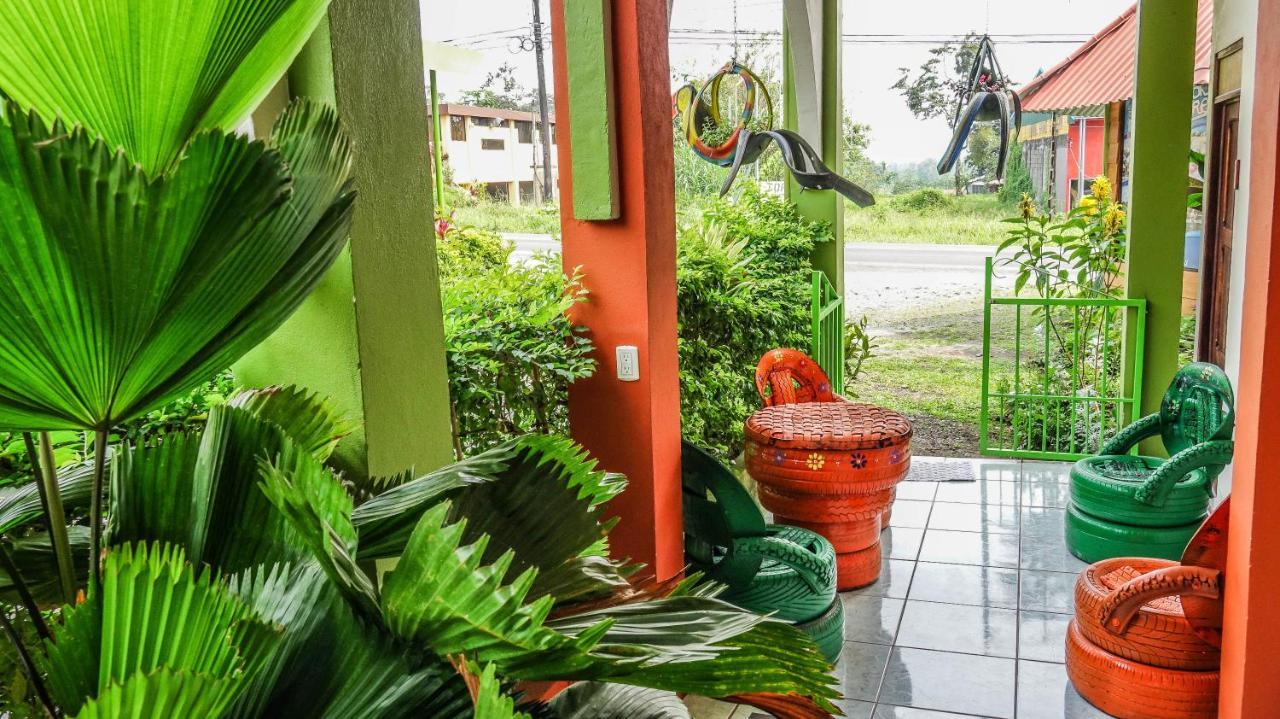 Hotel Las Flores Fortuna La Fortuna Esterno foto