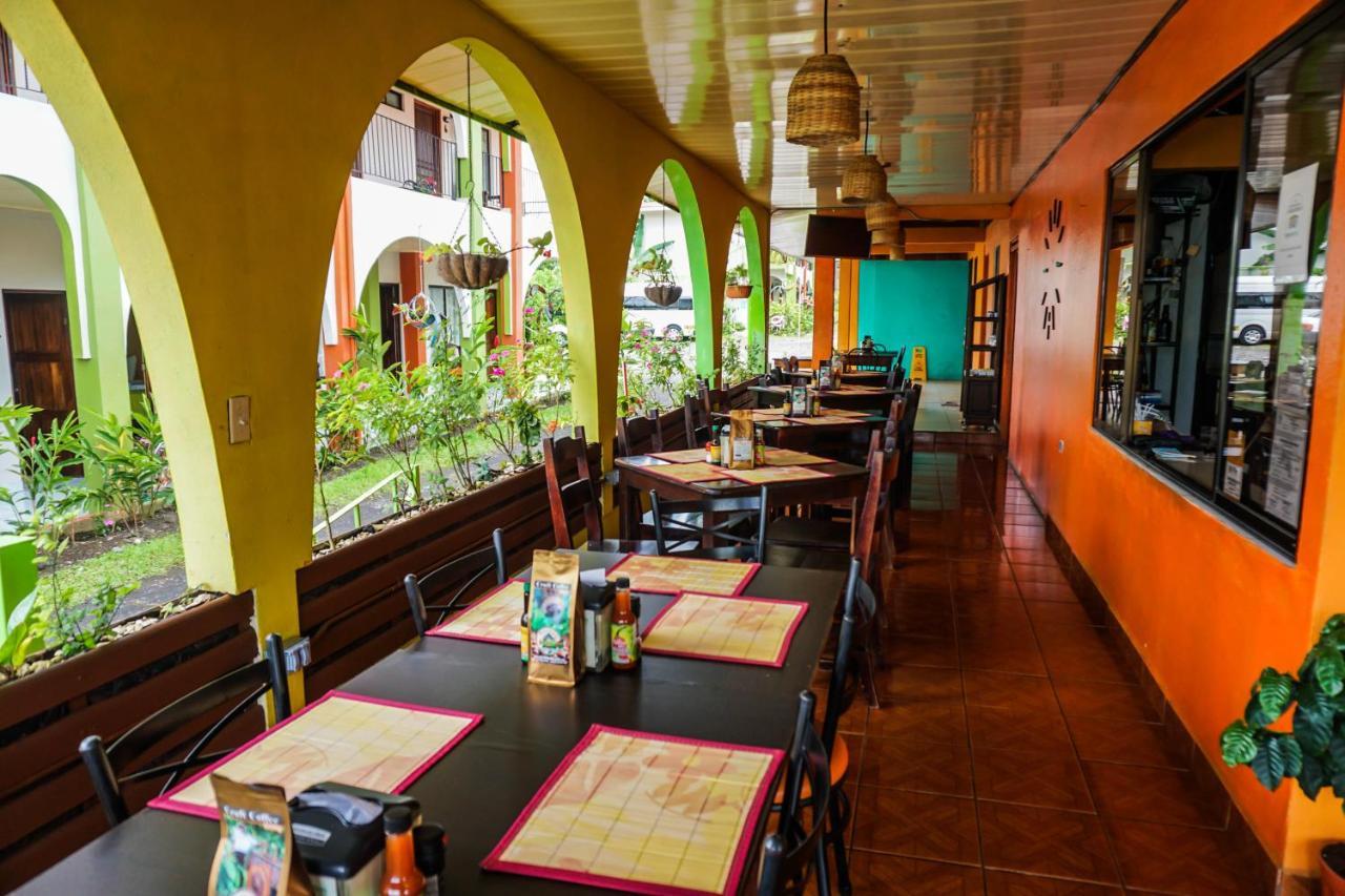 Hotel Las Flores Fortuna La Fortuna Esterno foto